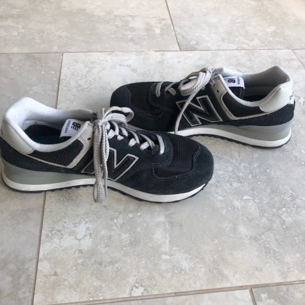 Womens New Balance Life Style sneakers